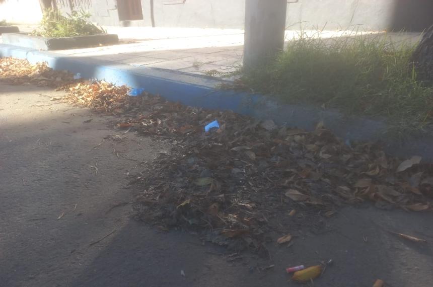 La basura sigue acumulada en la zona