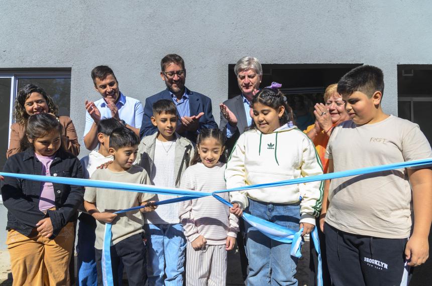 Ziliotto entregó seis viviendas en Telén