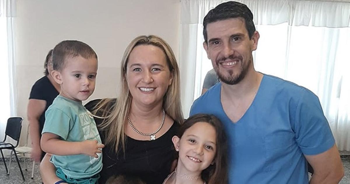 Lucas Cassou y su familia llevaronel reclamo al STJ