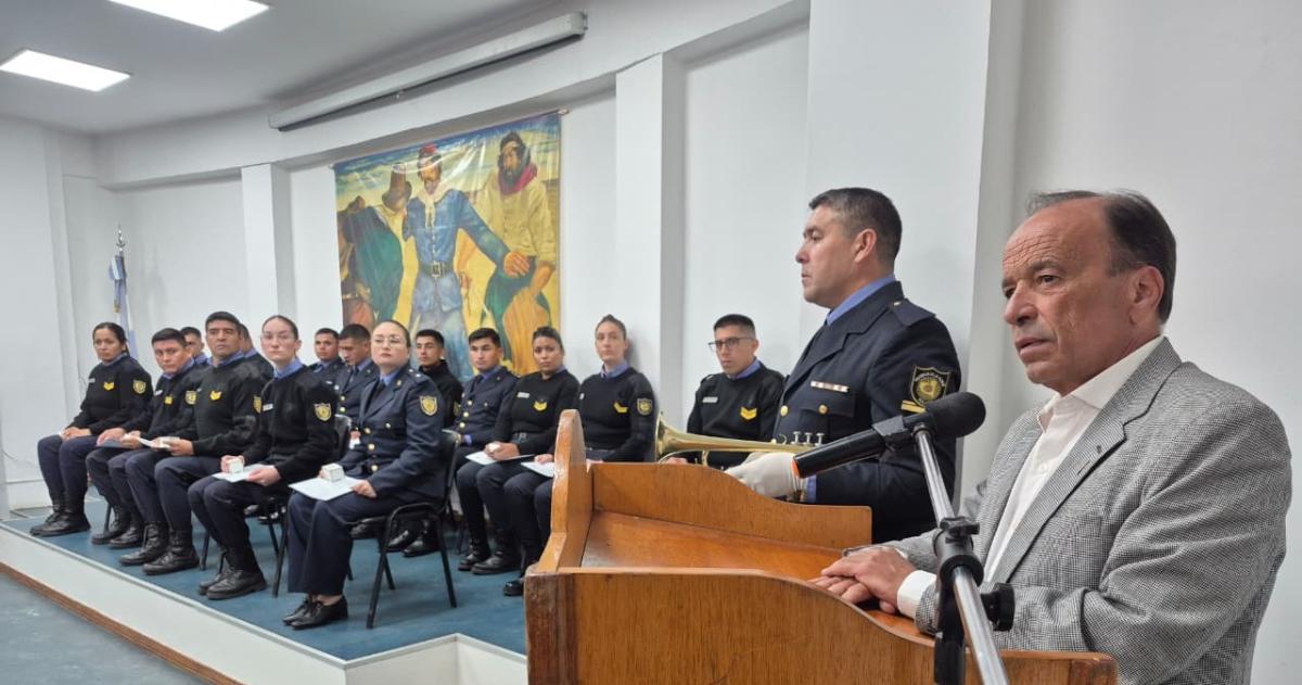 La ceremonia fue encabeza por el ministro Horacio di N�poli