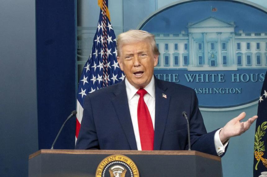 Trump explicó que la detención de los ataques busca dar tiempo