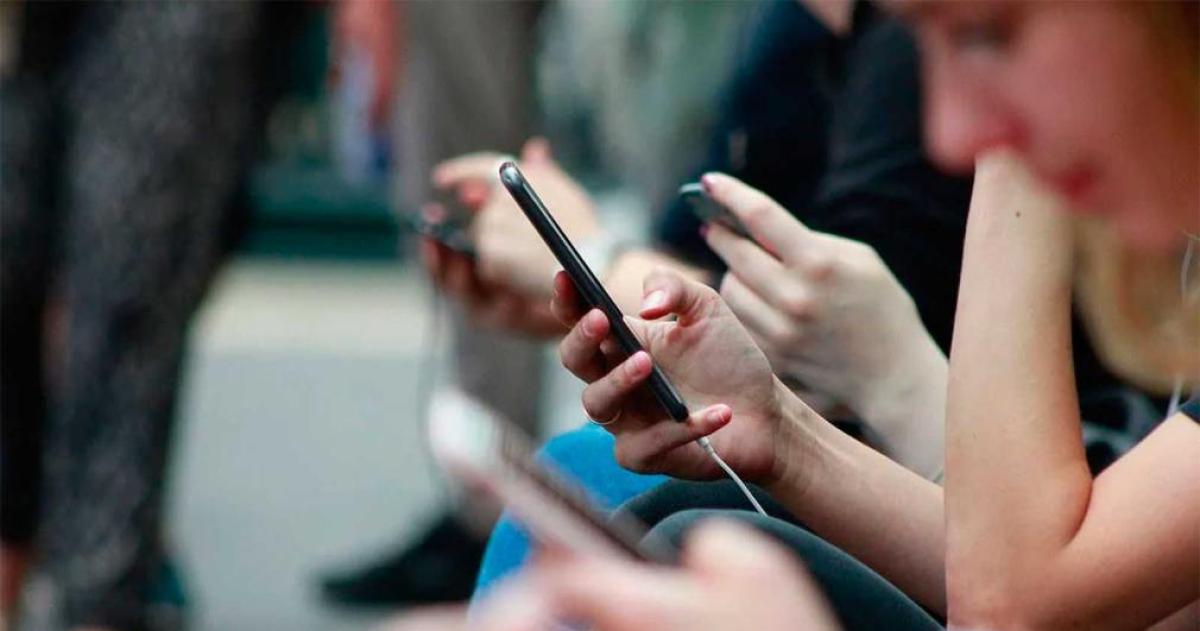 Turquía aprieta el botón rojo- menores fuera de redes y un debate que ya cruza fronteras