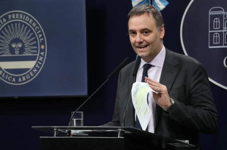 El jefe de Gabinete Manuel Adorni