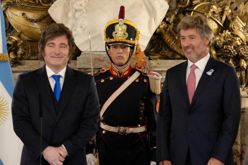 El presidente Javier Milei y el min istro de Justicia Juan Bautista Mahiques