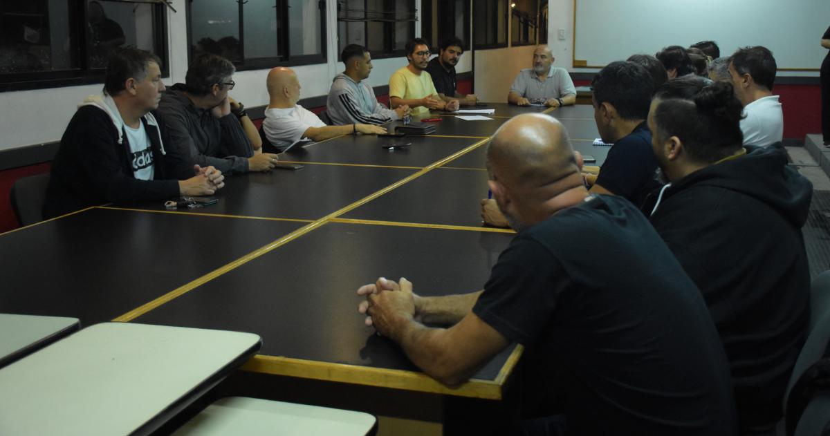 La Junta Municipal se reunió en el Cuartel de Bomberos de General Pico