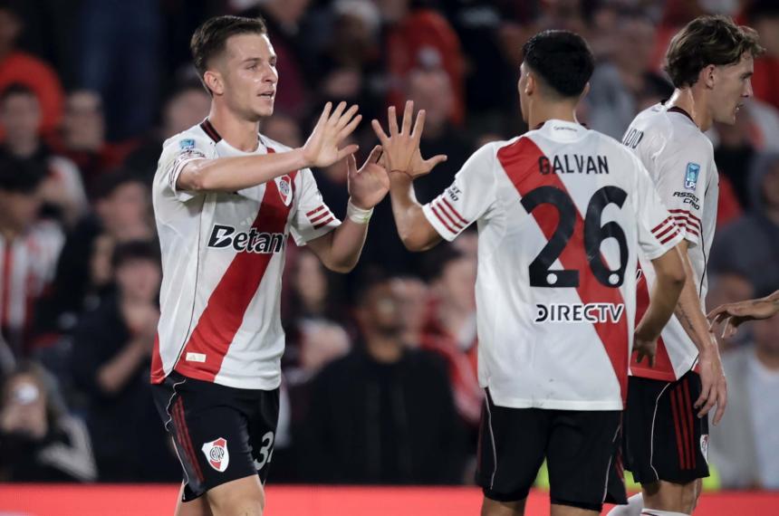 River volvió al triunfo ante su gente