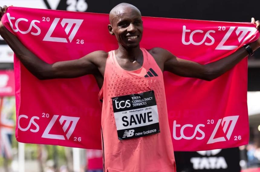 El keniata Sabastian Sawe hizo historia de la grande