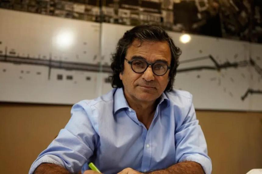 Frugoni tiene siete departamentos en Miami que omitió declarar