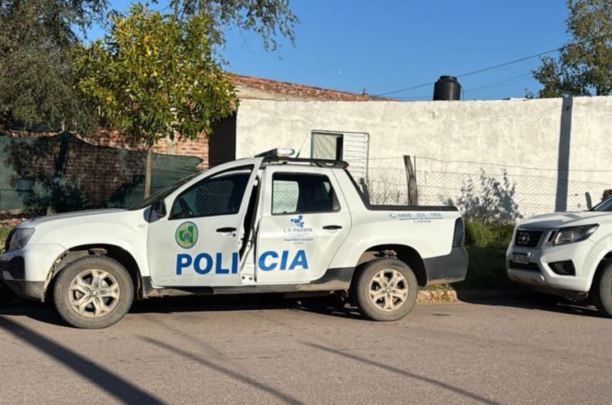 Uno de los allanamientos realizado por la policía de Toay