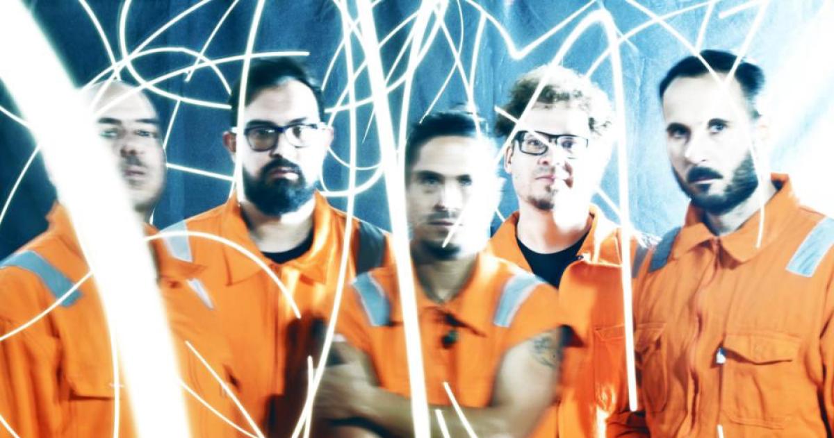 Paraninfos se presentar� en el Teatro TKQ junto a Molinaro