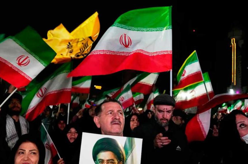  EEUU sancionó a 35 personas y empresas por presunto financiamiento al régimen iraní