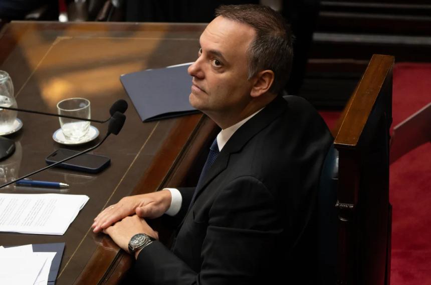 Adorni dijo una cosa el Gobierno provincial lo desmiente