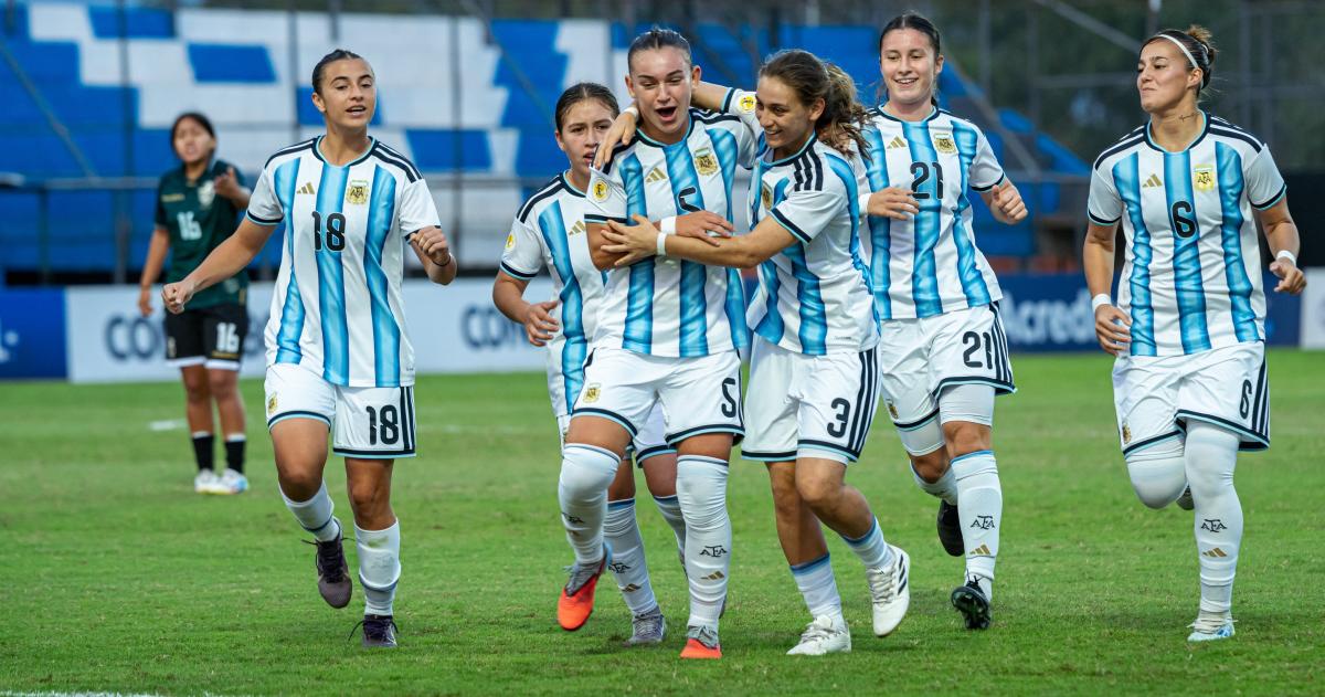 Festejan Agustina Maldonado y el equipo argentino
