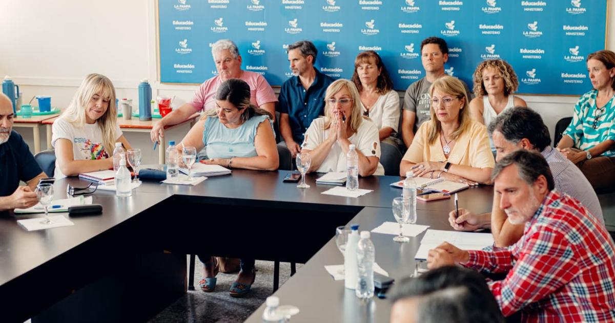 El pedido se basa en el compromiso asumido por el Gobierno Provincial durante la �ltima mesa paritaria celebrada en el mes de abril