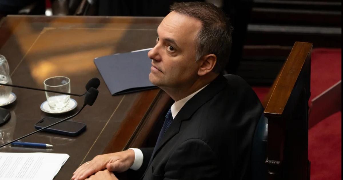 Adorni dijo una cosa el Gobierno provincial lo desmiente