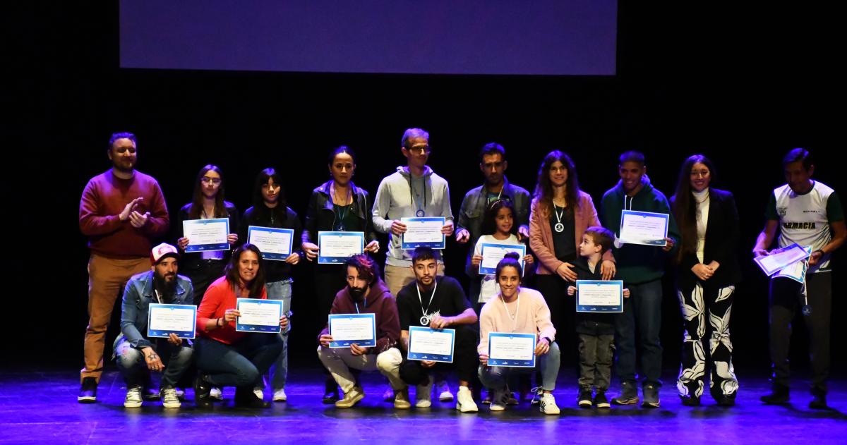 La entrega del Deportista del Mes por parte de la Municipalidad de Santa Rosa tuvo gran convocatoria