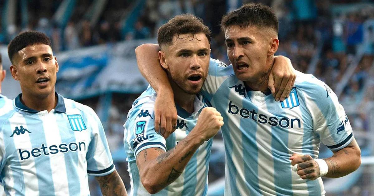 Racing igualó en su visita a Caracas