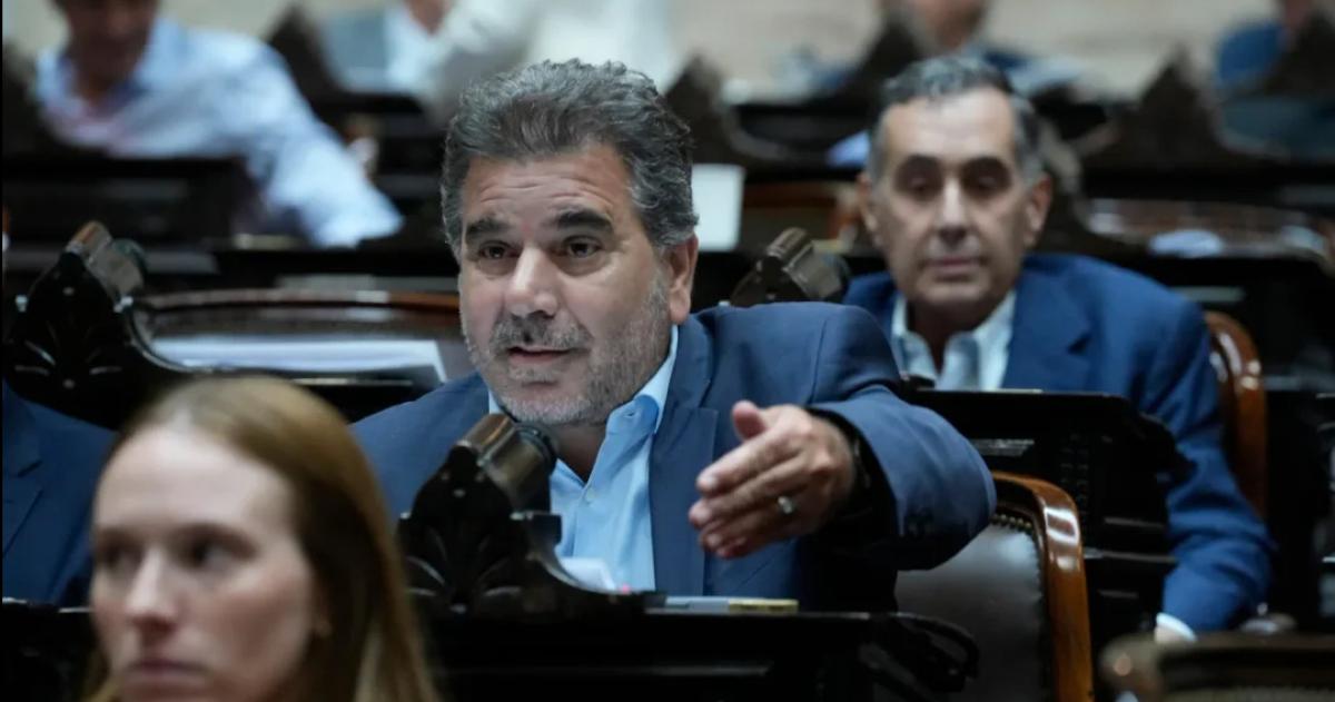 Ritondo ratificó su apoyo al plan económico de Javier Milei y pidió celeridad oficial ante sospechas de corrupción para cuidar la integridad