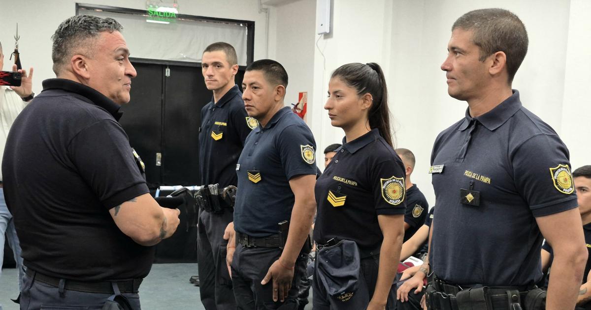 En estos veinte años los cambios m�s relevantes fueron el color del uniforme
