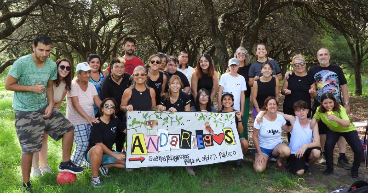 Andariegxs es una organización independiente y autoconvocada que milita la salud mental comunitaria