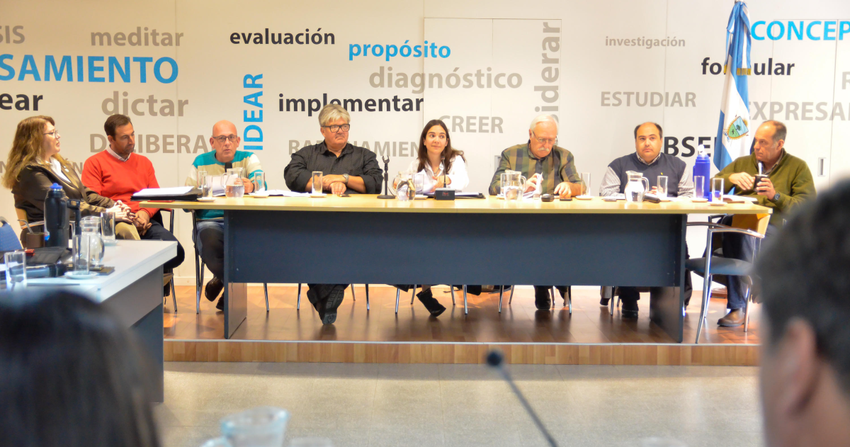 Todos los participantes coincidieron en que la legislación debe ser modificada
