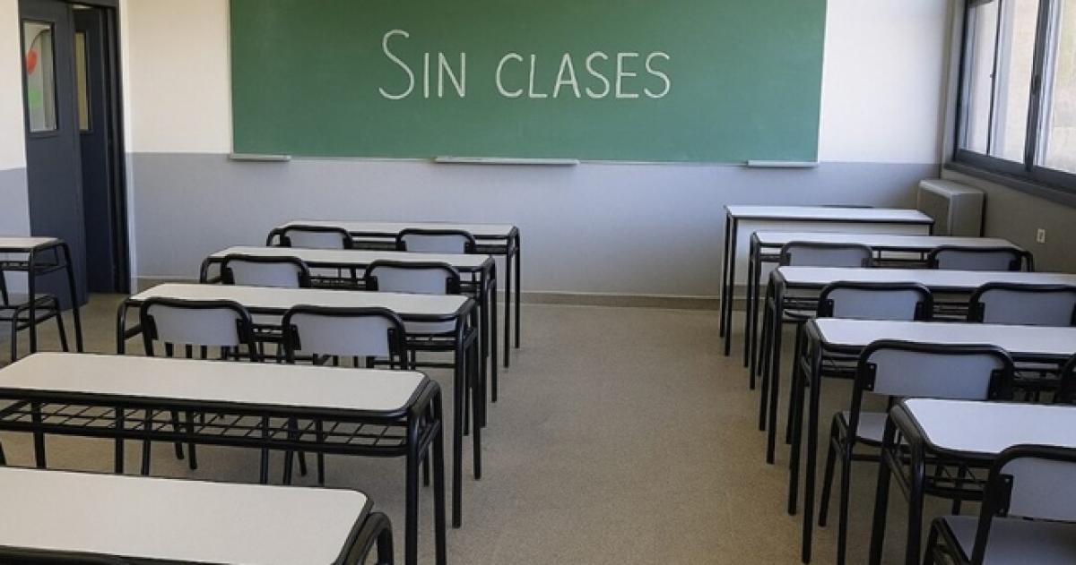 El Ministerio de Educación decidió suspender las clases