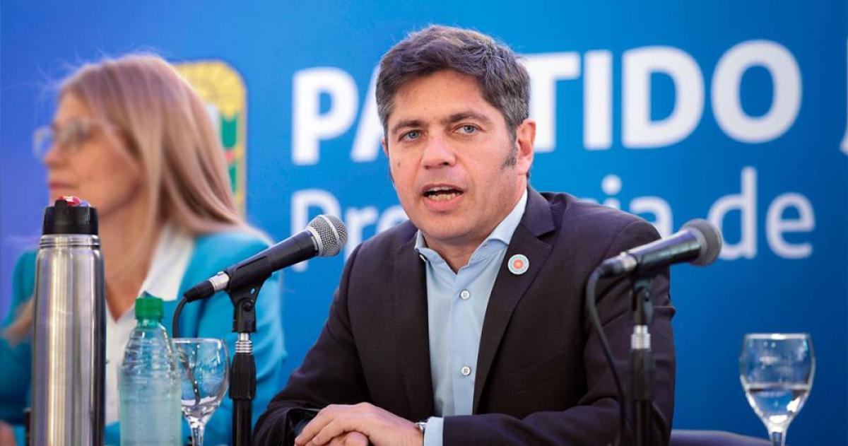 Kicillof cruzó a Milei por el aumento de combustibles
