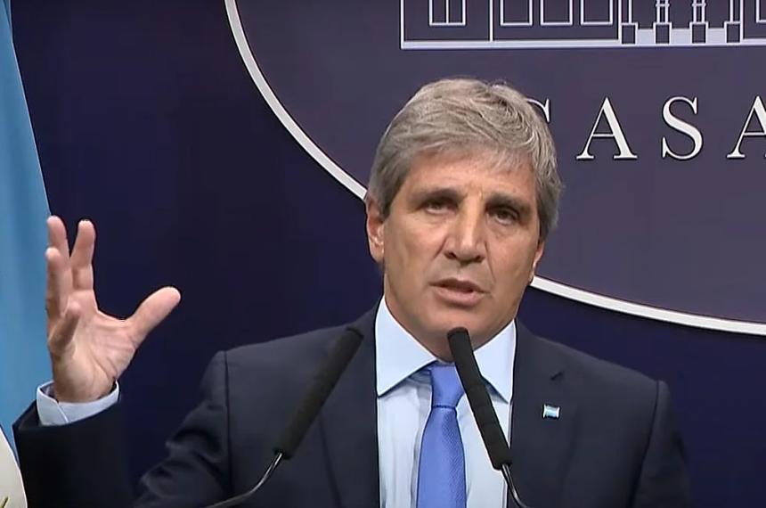 Caputo dijo que le sugirió a los bancos que refinancien los créditos en mora