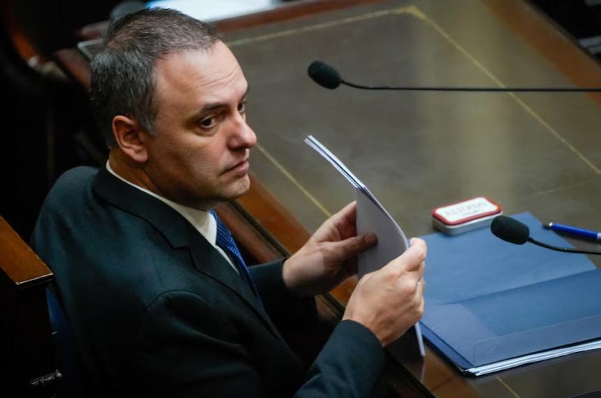 Manuel Adorni en la C�mara de Diputados