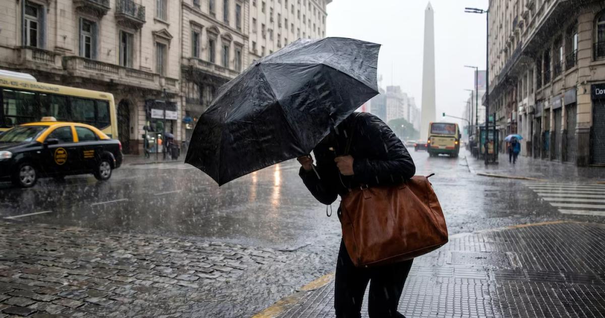 Las autoridades mantienen la alerta por la persistencia de condiciones meteorológicas peligrosas