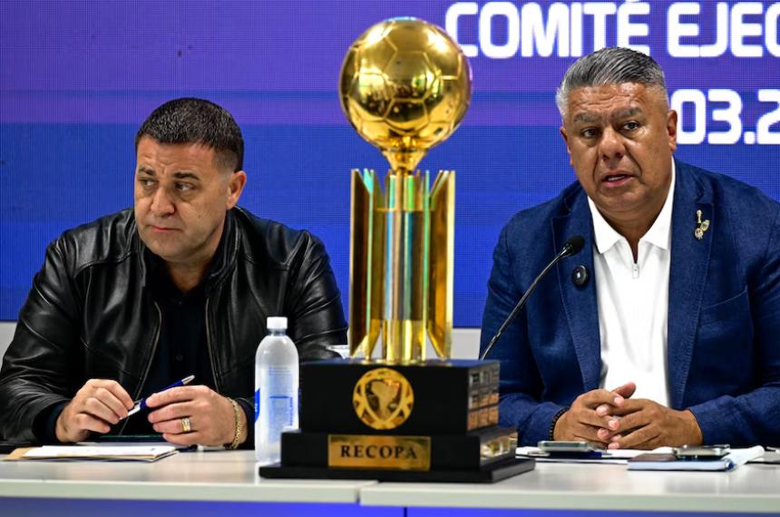 Pablo Toviggino y Claudio Tapia durante la reunión en AFA del Comité Ejecutivo de la Liga Profesional