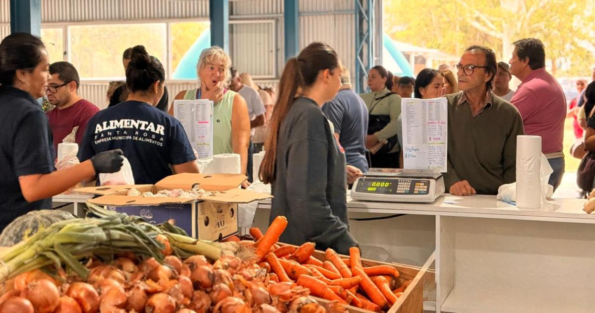 El Mercado Municipal abre de 9-00 a 13-00 horas