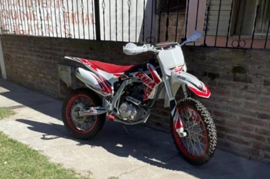 La moto fue sustraída en la vía p�blica el pasado miércoles