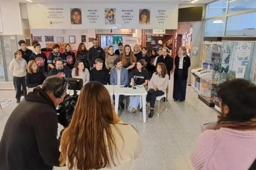 La universidad sale a reclamar por su funcionamiento