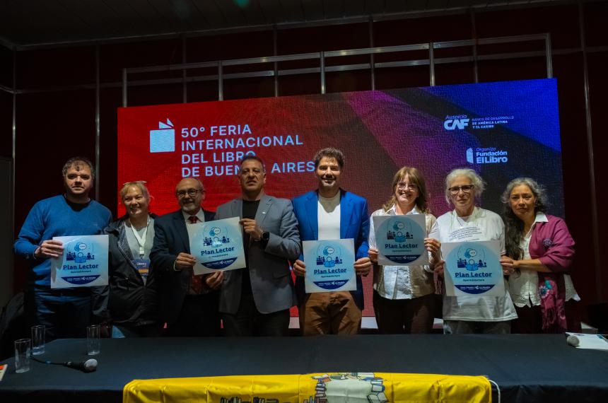 Autoridades provinciales encabezaron el Día de La Pampa en la Feria del Libro