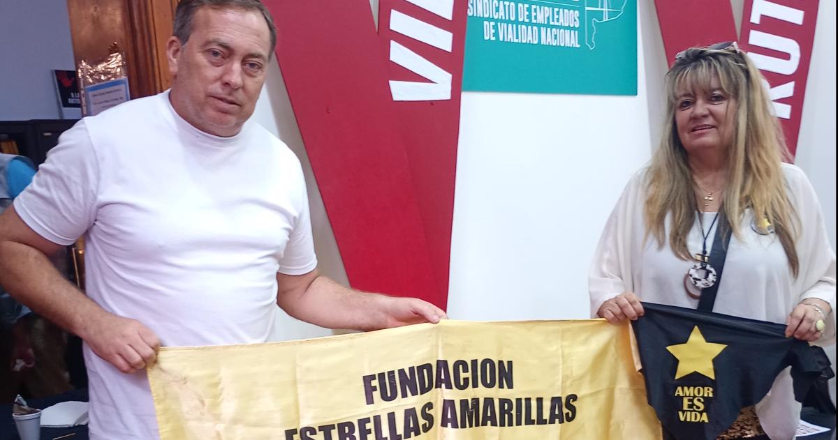 Silvia Gonz�lez junto al diputado nacional Martin Aveiro presidente de la Comisión de Obras P�blicas de la C�mara de Diputados de la Nación