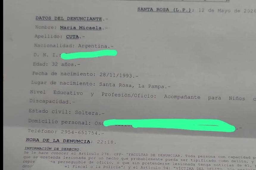 La mujer publicó en sus redes sociales una foto de la denuncia