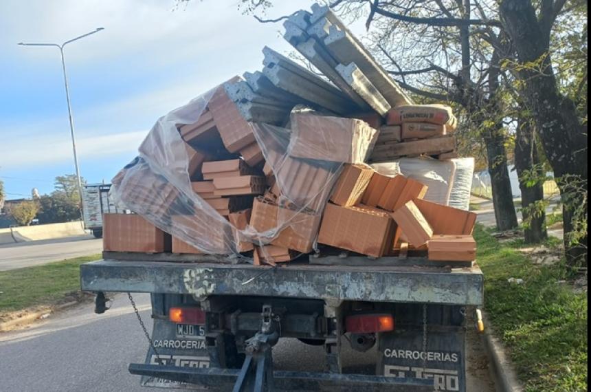 El incidente vial se produjo en Santa Rosa