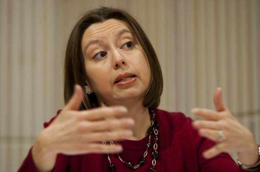 Julie Kozack evitó respuestas sobre Argentina