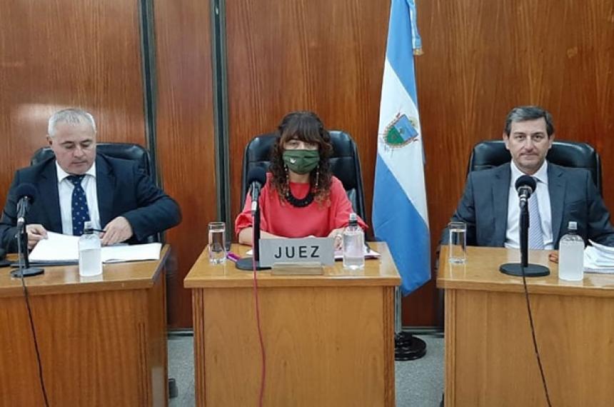 El Tribunal estuvo integrado por la jueza María José Gianinetto y los jueces Marcelo Pagano y Federico Pellegrino