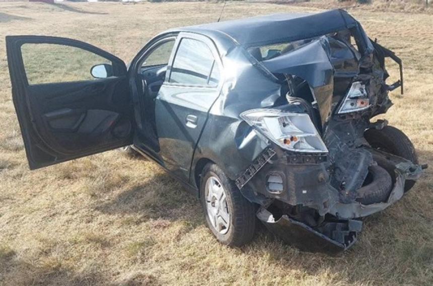 Los dos ocupantes del auto no sufrieron heridas de consideración