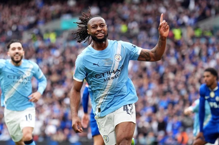 Antoine Semenyo festeja el gol del título para Manchester City