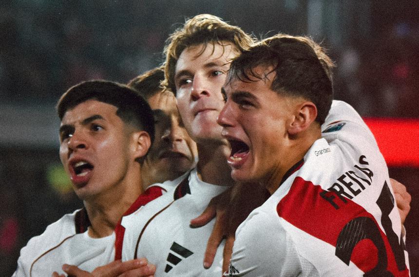 Colidio festeja su gol el de la clasificiación a la final