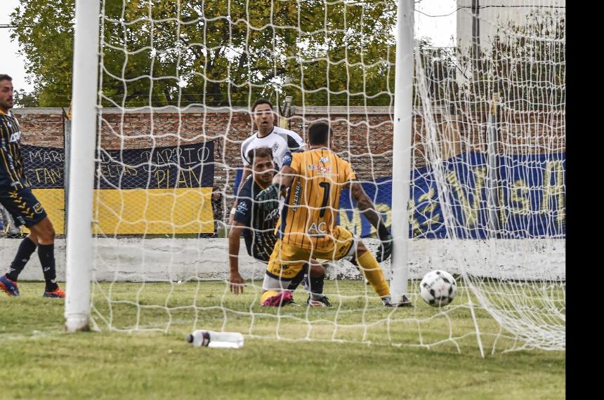 El cl�sico santarroseño se juega en el Mateo Calderón