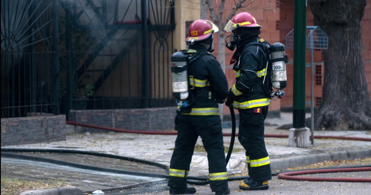 El incendio se registró este s�bado en una vivienda de la calle 7