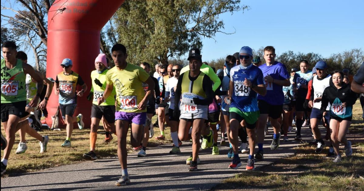 La largada de la competencia en La Malvina (APAV)