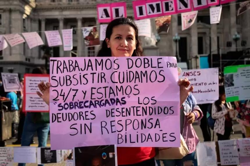 El resultado pr�ctico es que el dinero sigue sin moverse