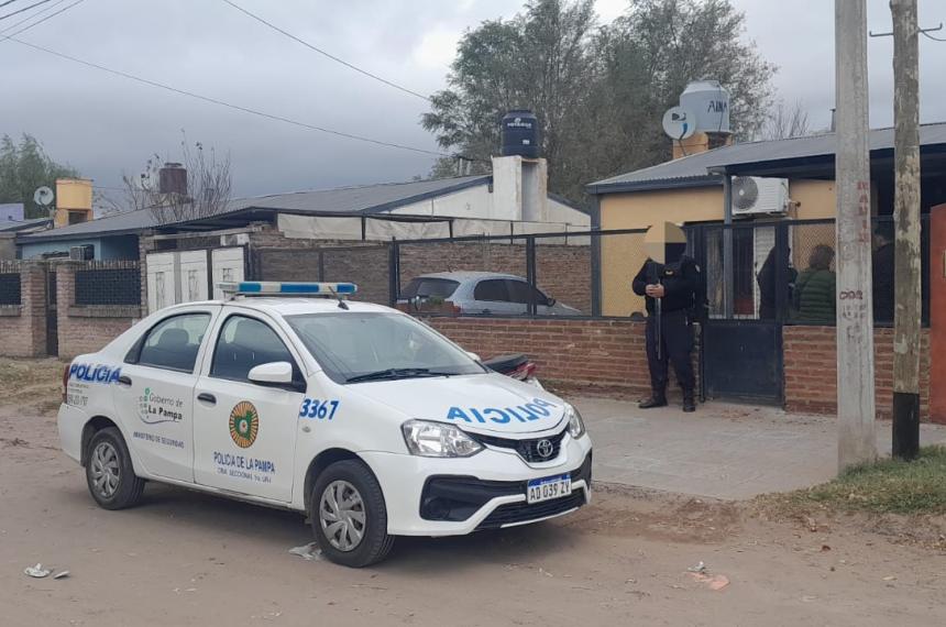 La Policía hizo allanamientos en los domicilios de los acusados