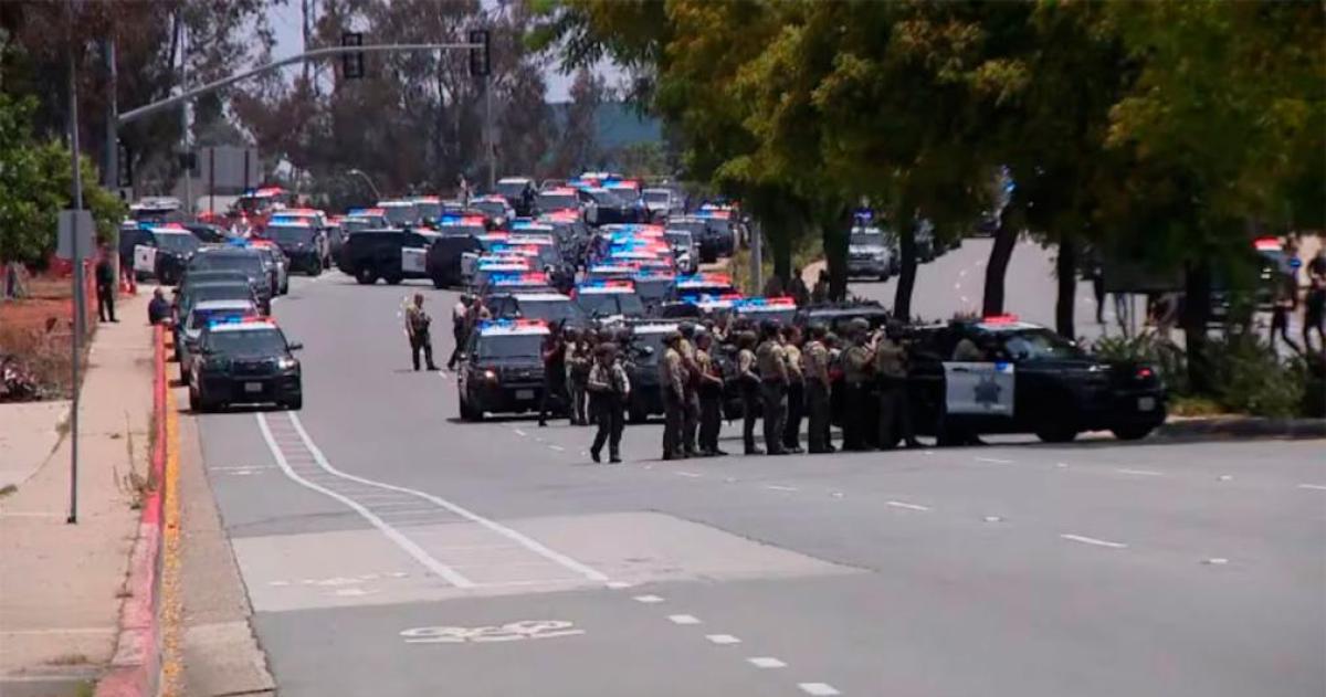 Al menos dos muertos tras un tiroteo cerca de un mezquita en San Diego