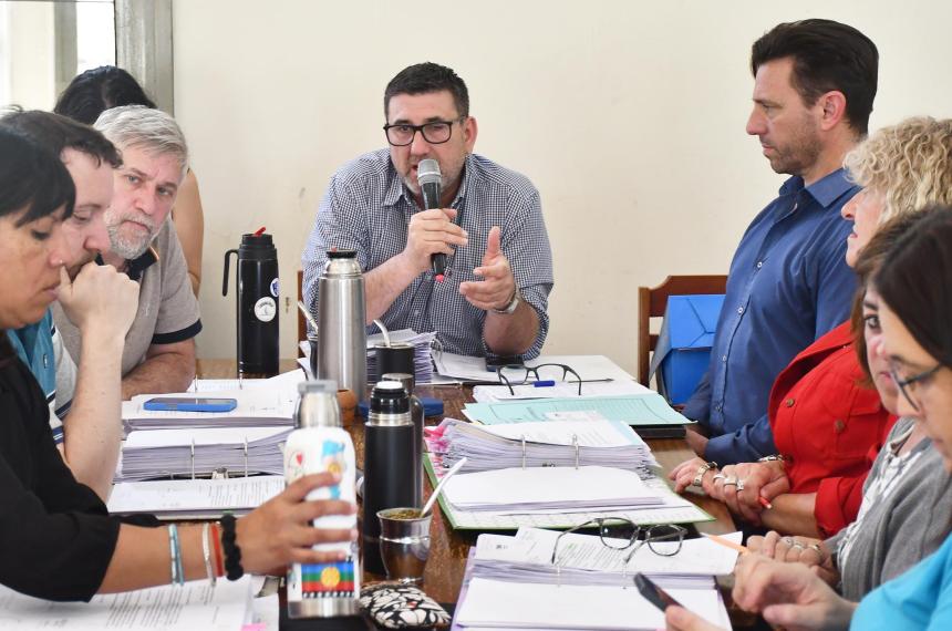Lucas Ovejero pidió prudencia ante el proyecto del Santa Rosa Rugby Club